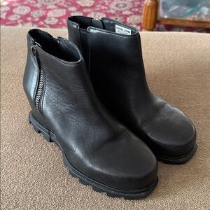 Sorel nk4372-010 Size 8.5 Wide Black Combat Snow Boots (TD)